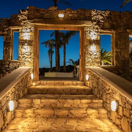 Villa Myker Estate I 8-Bdr, Luxury, Seaview, Pool Villa Plintri