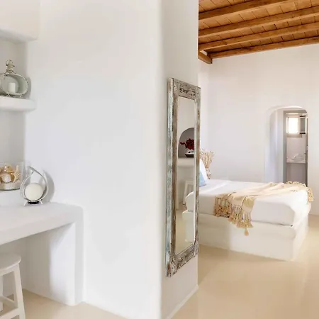 Myker Estate I 8-bdr, Luxury, Seaview, Pool